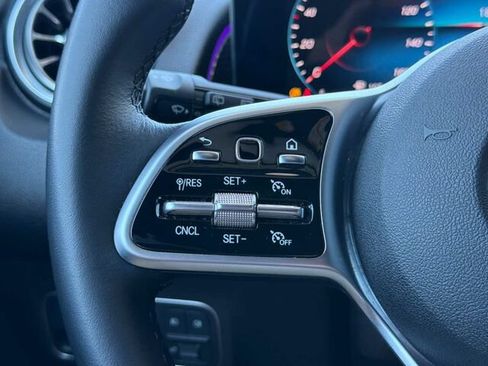 Certified 2022 Mercedes-Benz GLB 250 4MATIC image 28