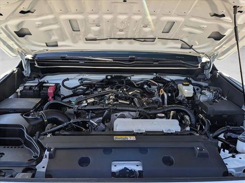 Certified 2025 Toyota Tacoma SR5 image 20