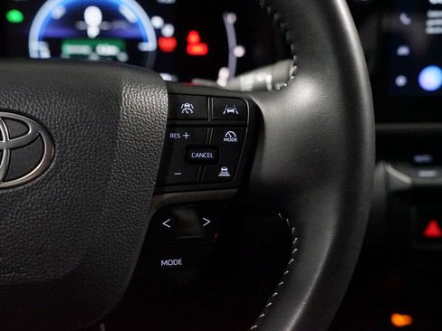 Certified 2025 Toyota Camry SE w/ Multimedia Upgrade Package FWD image 13