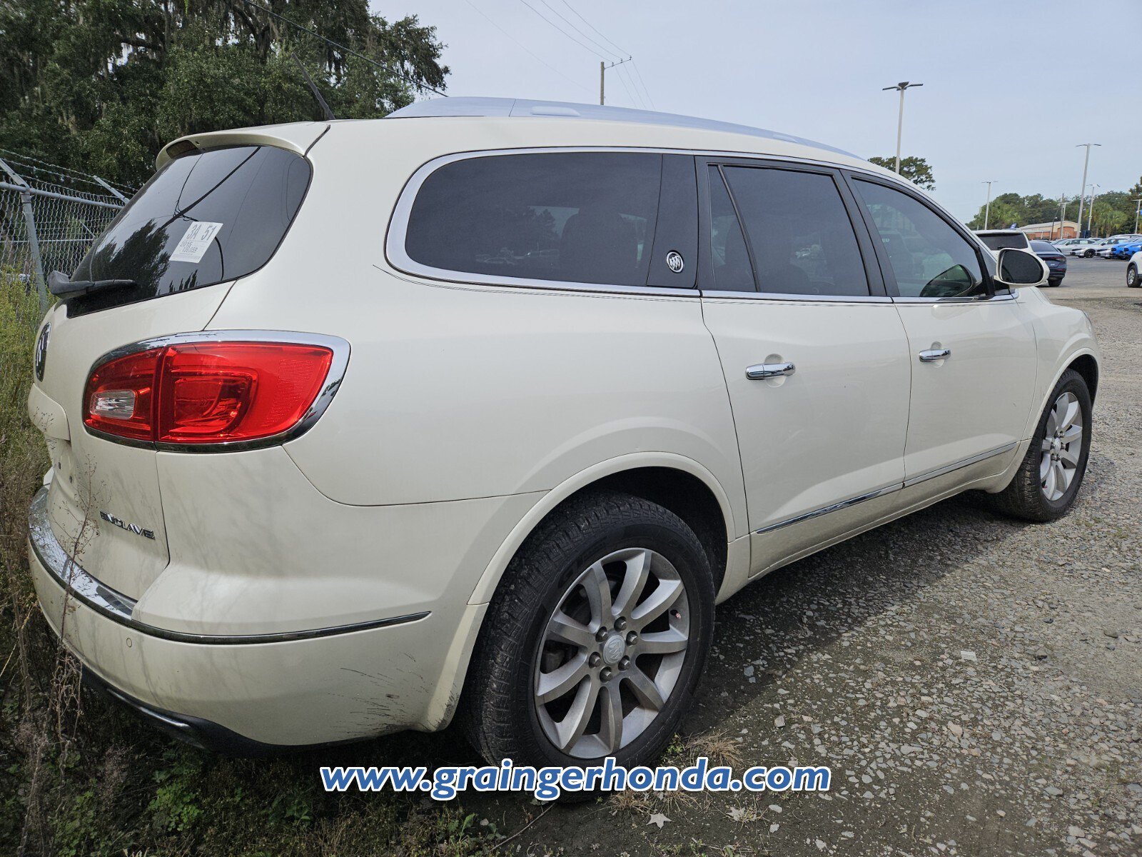 Used 2015 Buick Enclave Premium FWD image 6