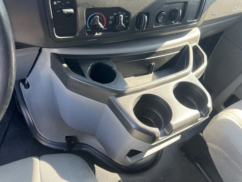 Used 2013 Ford E-150 and Econoline 150 image 22