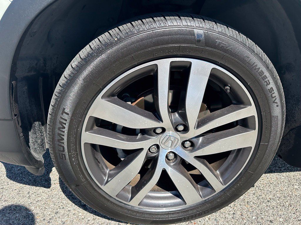 Used 2016 Honda Pilot Touring image 7