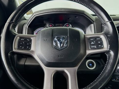 Used 2021 RAM 1500 Warlock AWD/4WD image 36