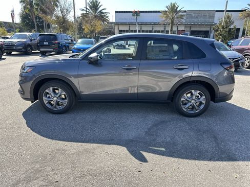 New 2026 Honda HR-V LX image 3