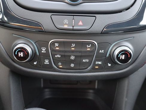 Used 2024 Chevrolet Equinox RS image 11