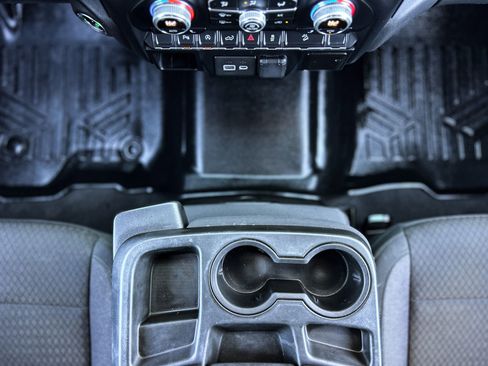 Used 2020 GMC Sierra 1500 Elevation w/ Elevation Value Package image 26