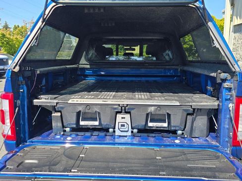 Used 2022 Ford F150 Lariat w/ Equipment Group 502A High AWD/4WD image 8