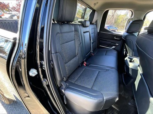 Used 2023 Toyota Tundra Limited image 19