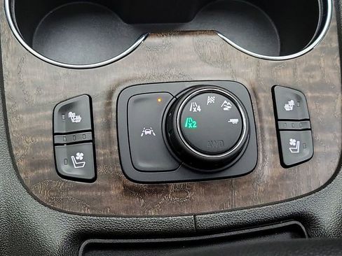 Used 2022 GMC Acadia Denali w/ Denali Ultimate Package image 19