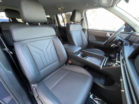 Used 2025 Hyundai Santa Fe SEL FWD image 39