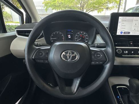 Used 2024 Toyota Corolla LE FWD image 15