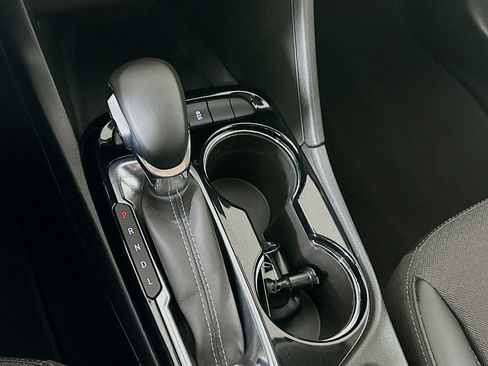 Used 2025 Buick Encore GX Preferred image 24