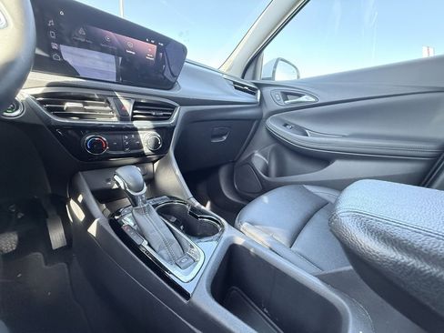 Used 2024 Buick Encore GX Sport Touring image 20