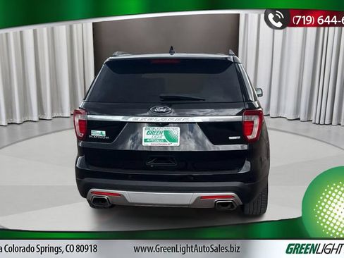 Used 2016 Ford Explorer Platinum AWD/4WD image 4