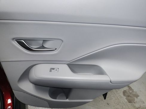 Used 2024 Hyundai Kona Limited image 14