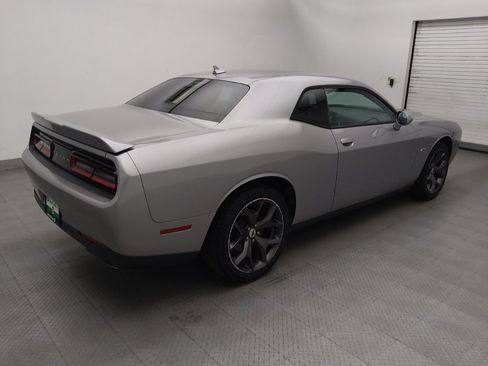 Used 2018 Dodge Challenger R/T Plus RWD image 10