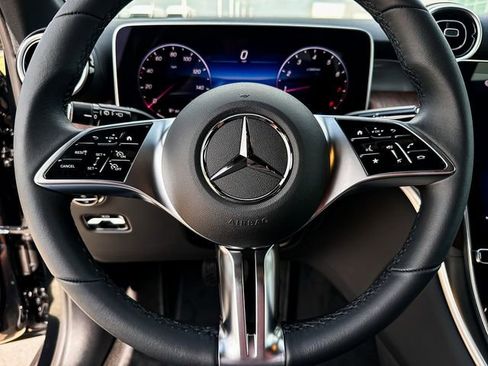 Certified 2025 Mercedes-Benz GLC 300 image 15