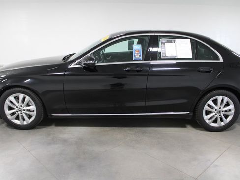 Used 2019 Mercedes-Benz C 300 Sedan image 6