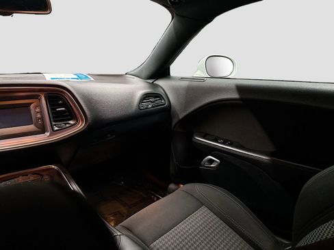 Used 2015 Dodge Challenger R/T w/ Quick Order Package 28B R/T image 24