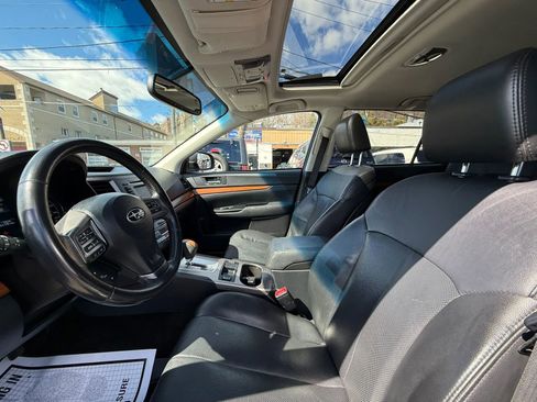 Used 2013 Subaru Outback 2.5i Limited w/ Moonroof Pkg image 22