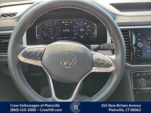 Certified 2023 Volkswagen Atlas SE w/ Panoramic Sunroof Package AWD/4WD image 5