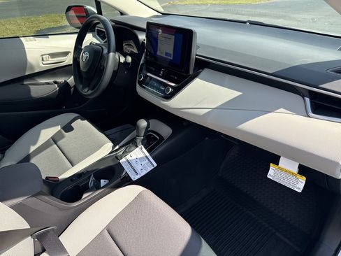 Used 2026 Toyota Corolla LE image 35