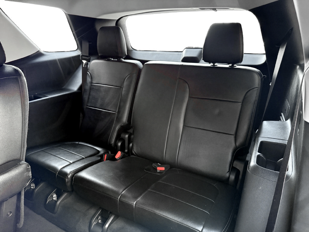 Used 2019 Chevrolet Traverse LT AWD/4WD image 25