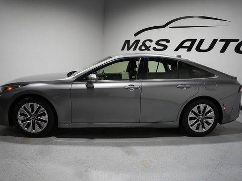 Used 2022 Toyota Mirai XLE w/ Advanced Technology Package image 2