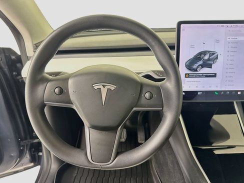 Used 2020 Tesla Model Y Long Range AWD/4WD image 11