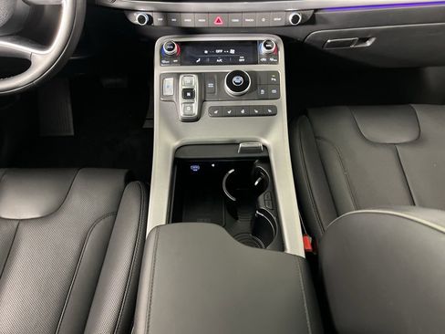 Used 2025 Hyundai Palisade Calligraphy image 17