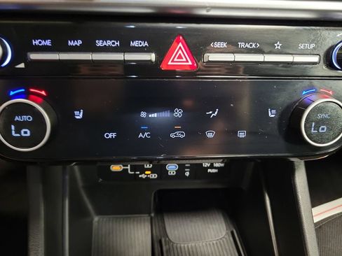 Used 2025 Hyundai Tucson SEL FWD image 20