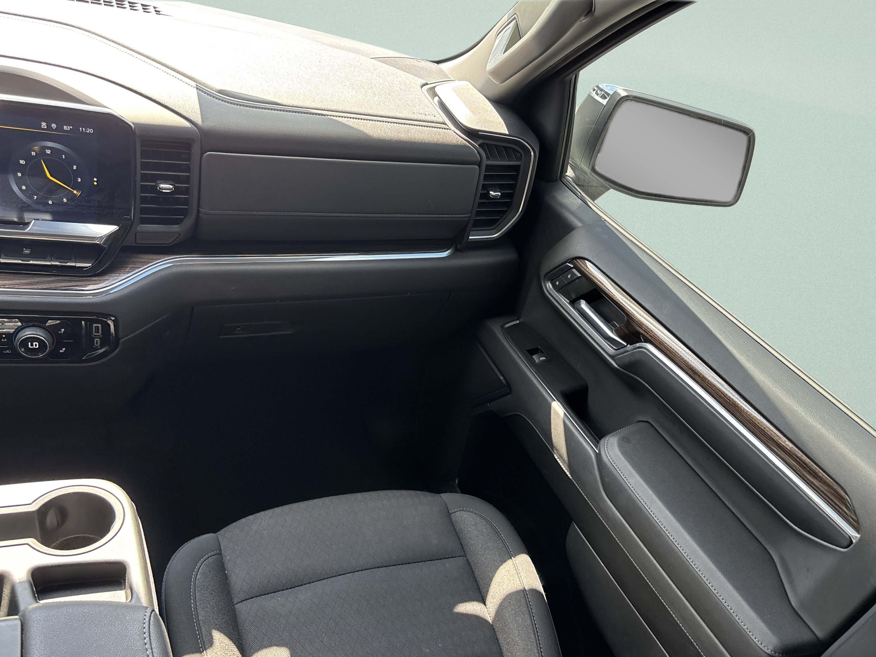 Used 2024 Chevrolet Silverado 1500 LT AWD/4WD image 26