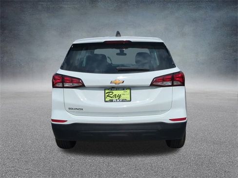 Certified 2023 Chevrolet Equinox LS image 8
