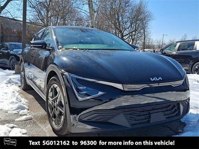 New 2025 Kia EV6 Wind