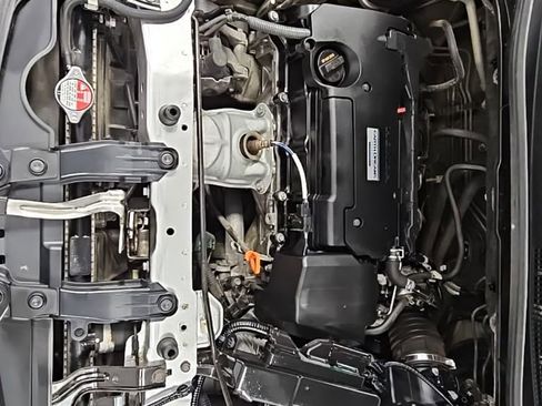 Used 2016 Honda CR-V Touring image 43