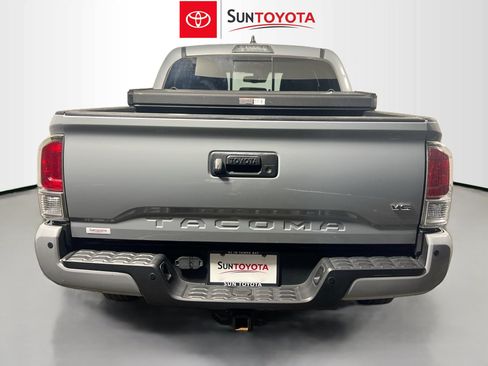 Used 2021 Toyota Tacoma TRD Sport w/ Technology Package AWD/4WD image 5