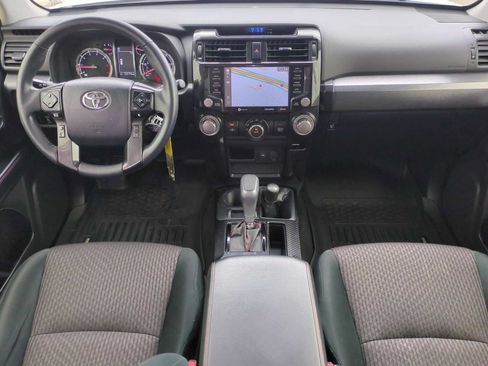 Used 2020 Toyota 4Runner TRD Off-Road AWD/4WD image 19