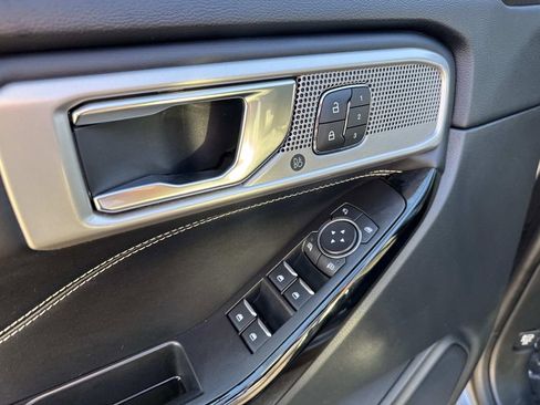 Used 2022 Ford Explorer ST w/ Equipment Group 401A image 17