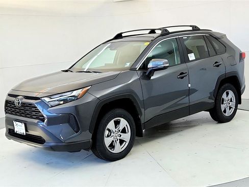 New 2025 Toyota RAV4 XLE image 4