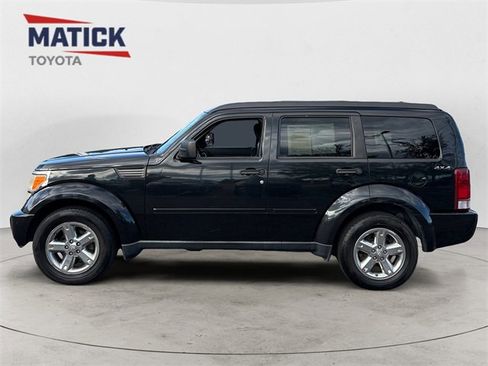 Used 2009 Dodge Nitro SLT image 4