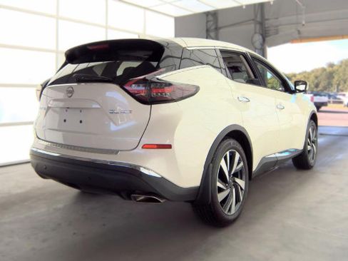 Used 2024 Nissan Murano SL AWD/4WD image 2
