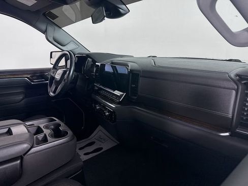 Used 2023 GMC Sierra 1500 Elevation image 28