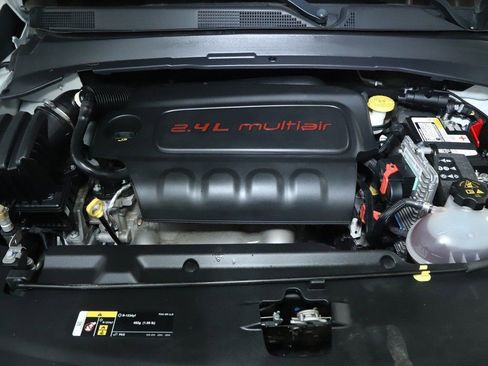 Used 2022 Jeep Compass Latitude image 35