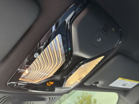 Used 2024 BMW M3 Competition w/ Executive Package image 28