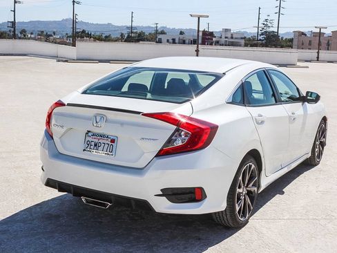 Used 2020 Honda Civic Sport image 6