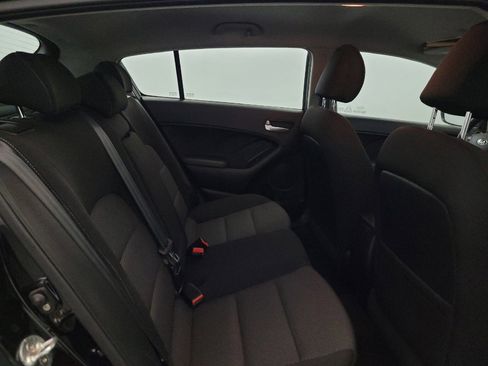 Used 2017 Kia Forte LX FWD image 19