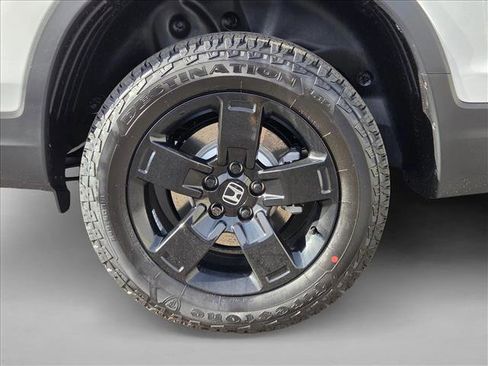 New 2026 Honda Ridgeline Black Edition image 10