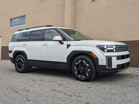 New 2026 Hyundai Santa Fe SEL image 2