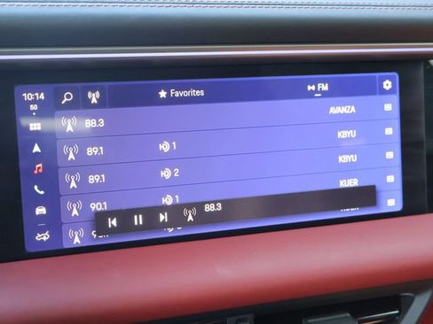 Certified 2025 Porsche Macan 4 Electric AWD/4WD image 20