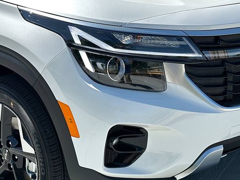 New 2026 Kia Seltos EX AWD/4WD image 11